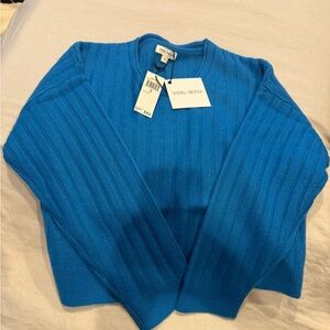 Cashmere Women's Vibrant Blue Crew Neck Sweater